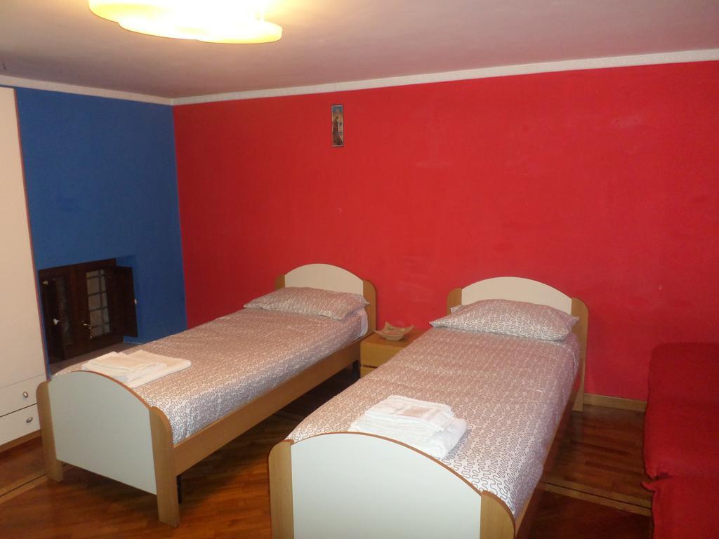 B&B Zia Sua Napels Buitenkant foto