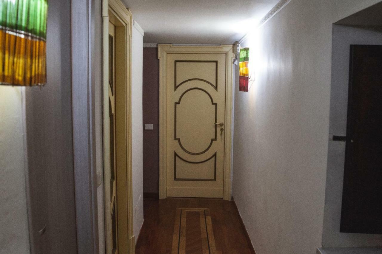 B&B Zia Sua Napels Buitenkant foto